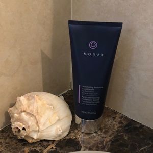 Monat Volumizing Revitalize Conditioner